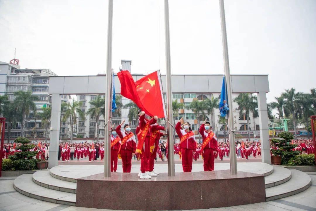 组装机械章鱼龙